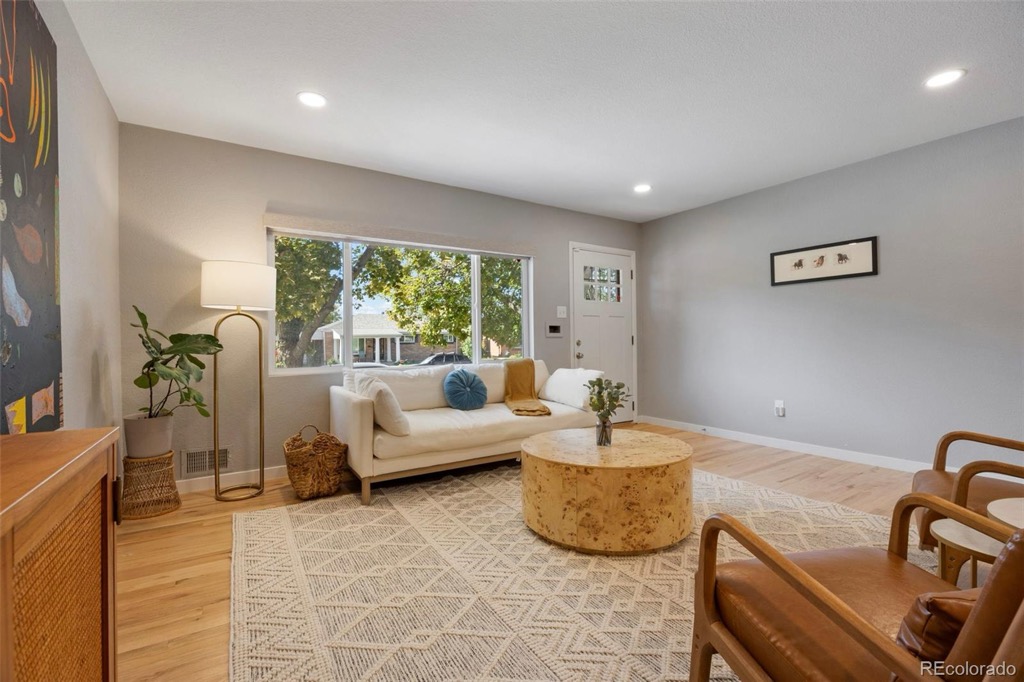 2860 South Hudson Street, Denver — photo 6
